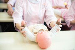 哪里有学习母婴护理的?母婴护理师培训的内容有哪些?